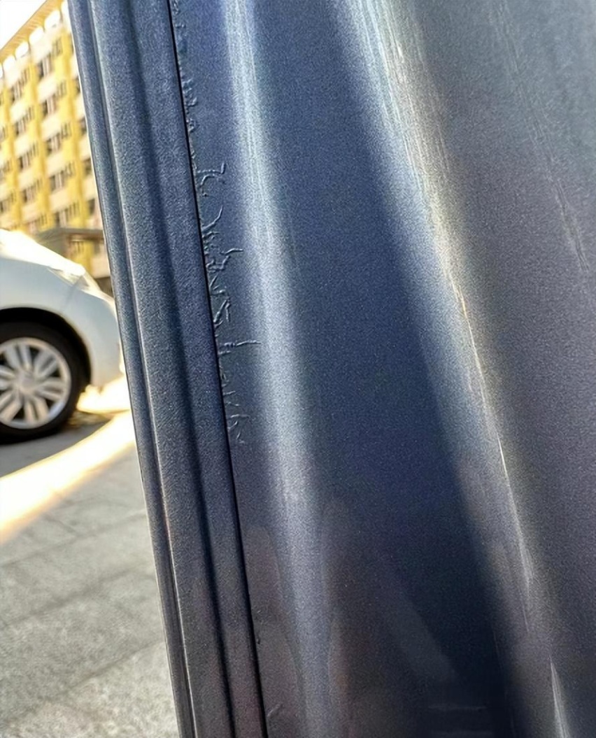 沃尔沃XC60漆面起泡开裂，入围投诉排行榜，最基本造车工艺都忘了