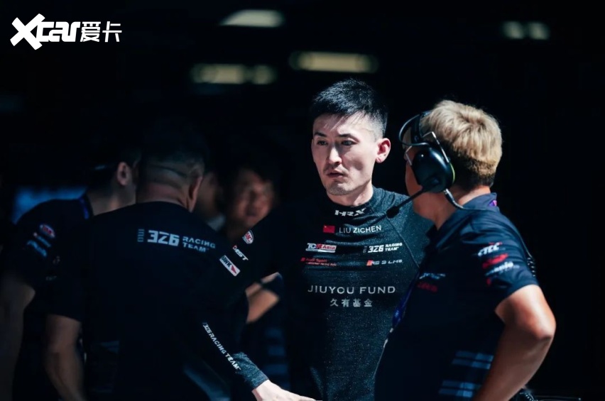 你距离职业车手有多远?-爱卡汽车爱咖号