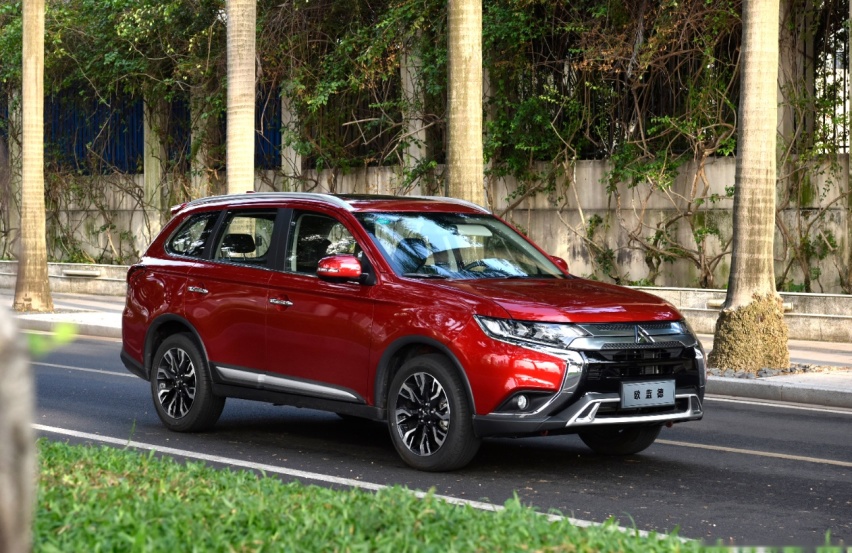 春节后买车到底值不值?欧蓝德和RAV4谁更值得买?