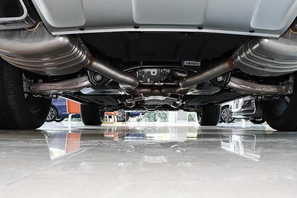 情怀+中大型SUV+低入门门槛，红旗HS7能否成爆款