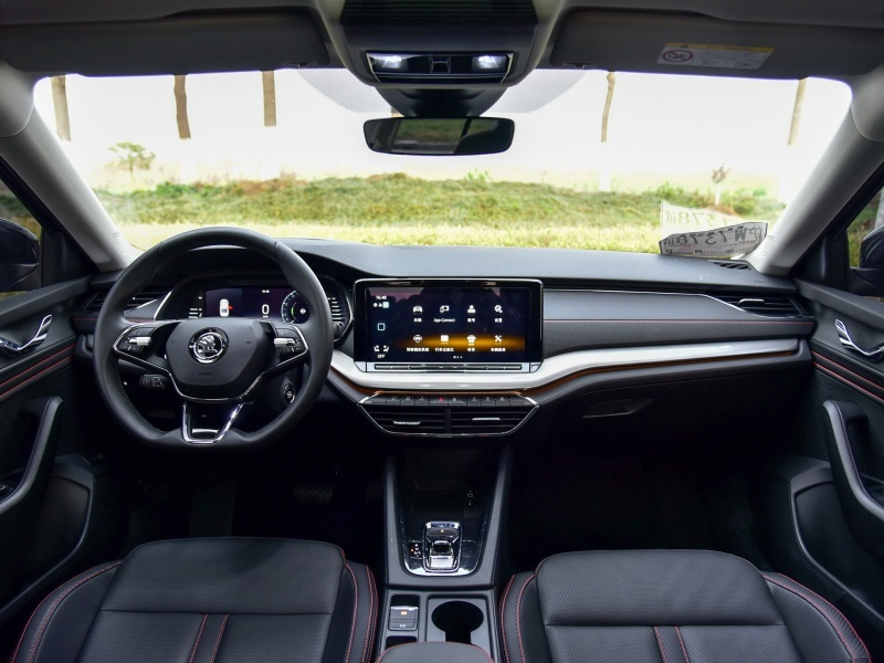 【帮你选车】10万元买合资紧凑型车 福睿斯/朗逸/明锐三车导购