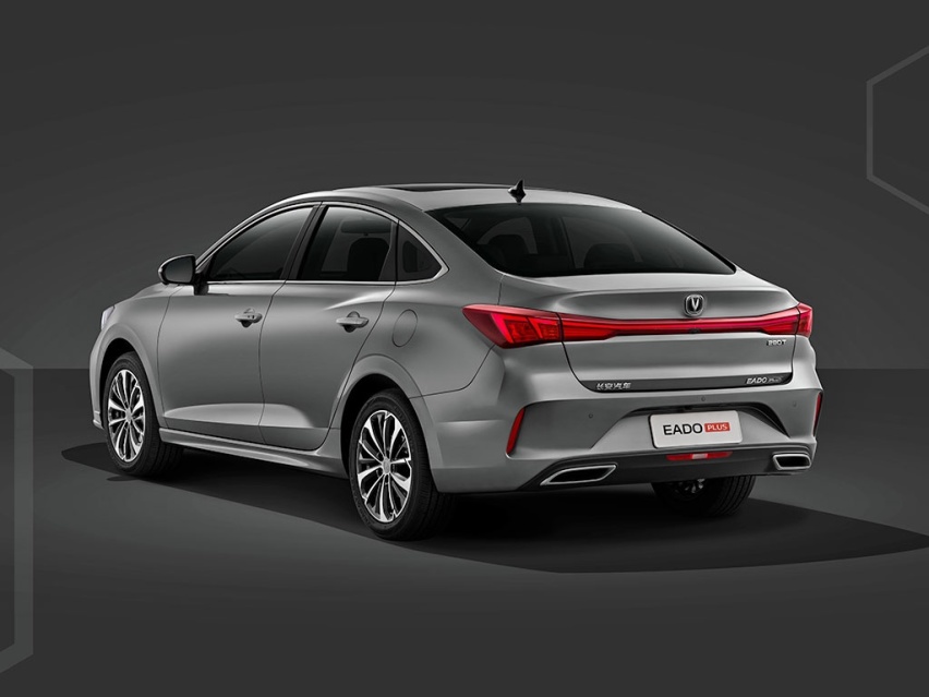 售价6.99万元起，2022款长安CS35PLUS/逸动PLUS上市