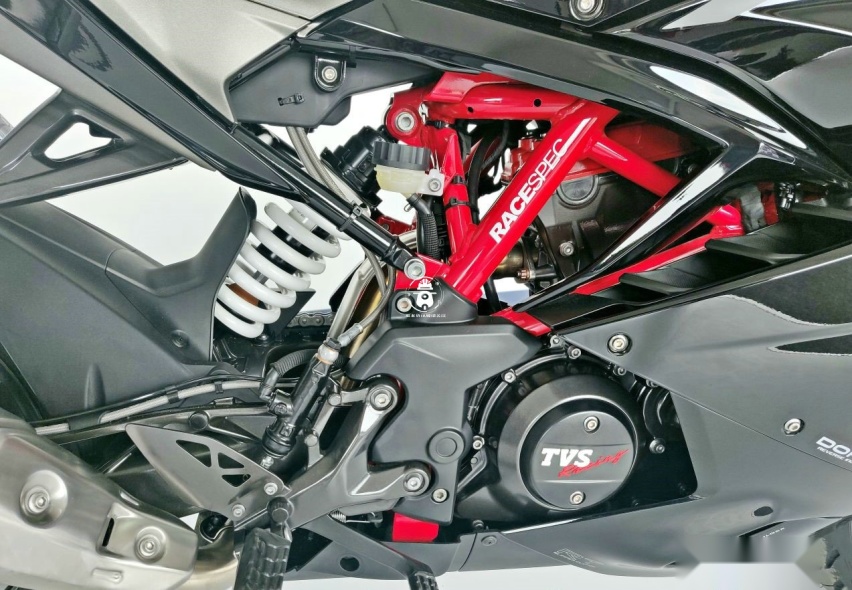 印度TVS 2020 Apache RR 310 全球首测