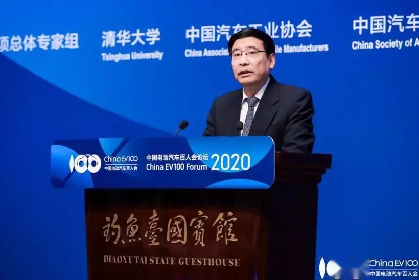 比亚迪股价暴涨15% “刀片电池”和汉EV什么来头？