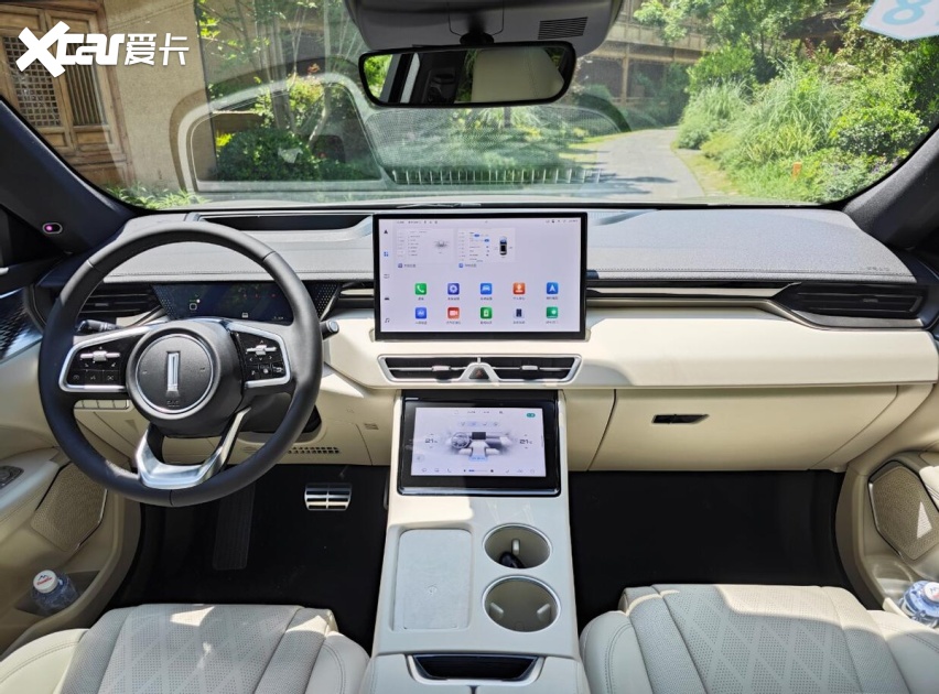国人最爱的新势力SUV，这几个都是8月爆款！