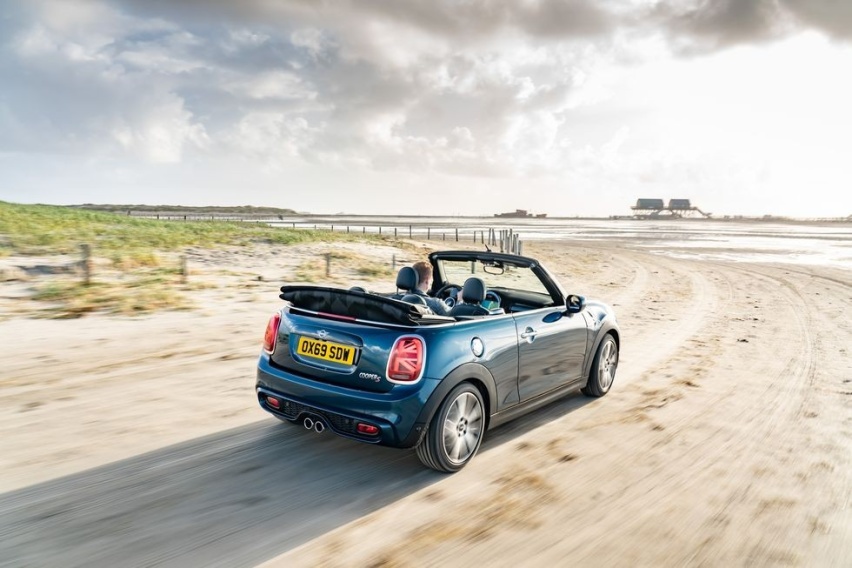 2021款MINI Cooper：适合DIY的豪华小车