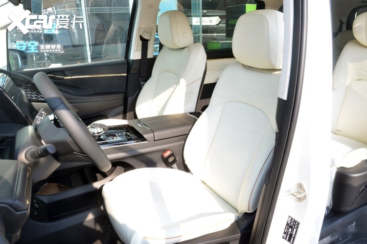 家用商用两不误，同级唯一的2.0T插混，传祺E9能否替换腾势D9？