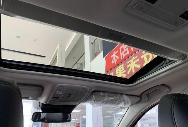 新款马自达阿特兹店内实车，不仅外观帅，内饰更加有质感！