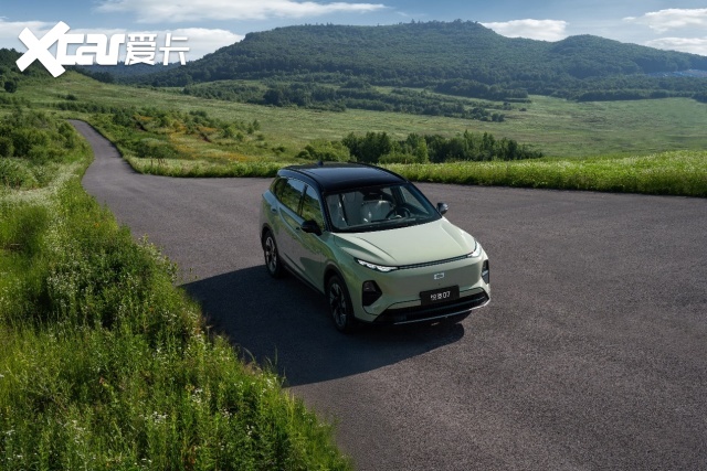 静态体验奔腾悦意03：10.99万够实在