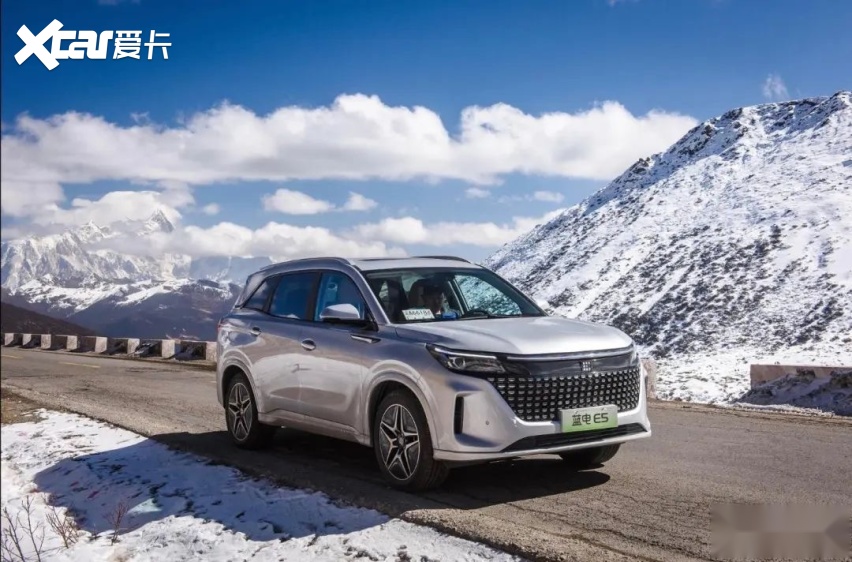 弗迪动力 华为hicar,蓝电e5正式上市 售13.99万起