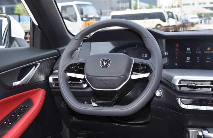 售7.99万元，长安CS35PLUS新车型上市