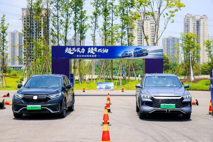 中国第一“卷王”，油电同价13.58万元起！