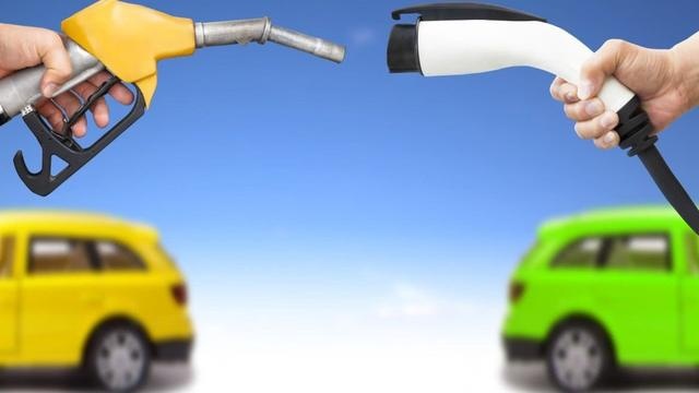 这3款国产车，新能源销量不输燃油版，吉利星越也有份