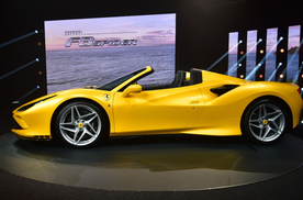 2020款法拉利F8 Spider