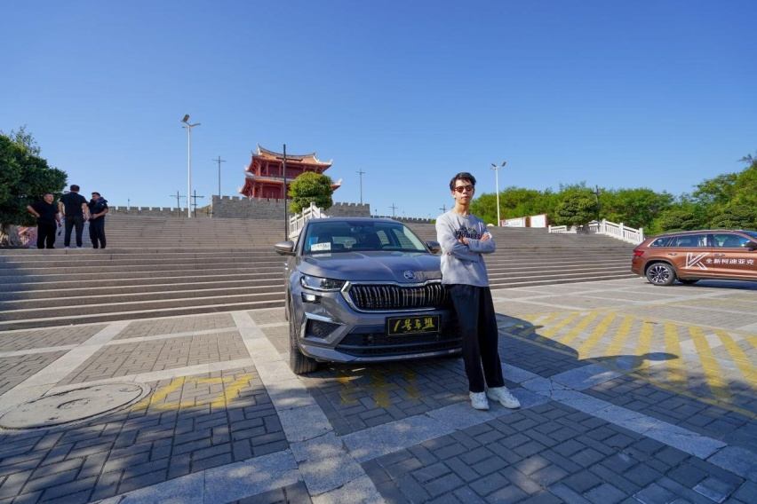 试驾官丨评测性价比最高的合资7座SUV，柯迪亚克有多香？