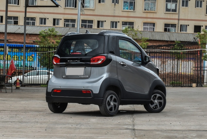 自家兄弟互掐？宏光MINI EV与宝骏E100表示：不存在的
