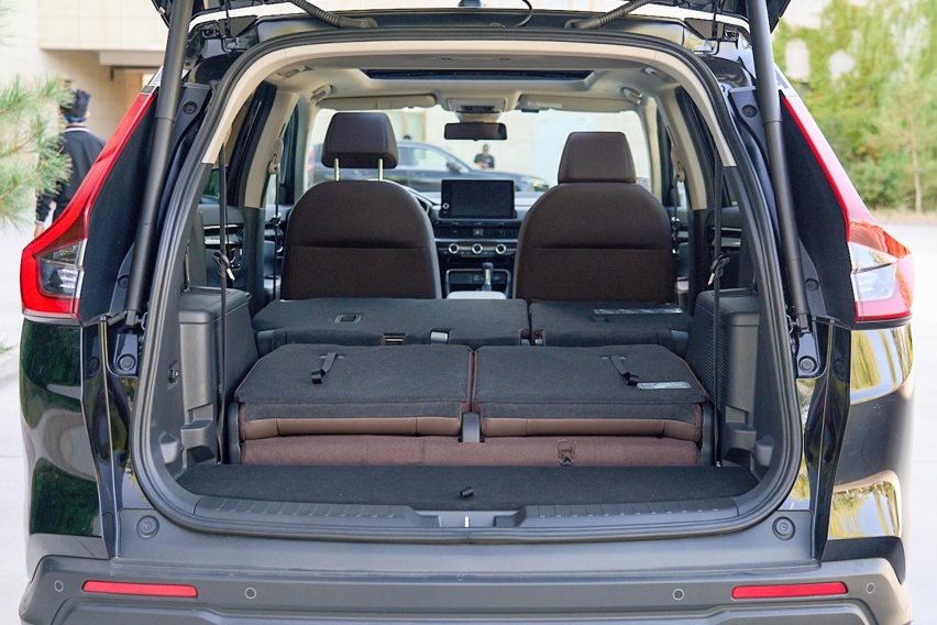 本田CR-V：动力满足家用，空间超出预期，20万级全能型家用SUV