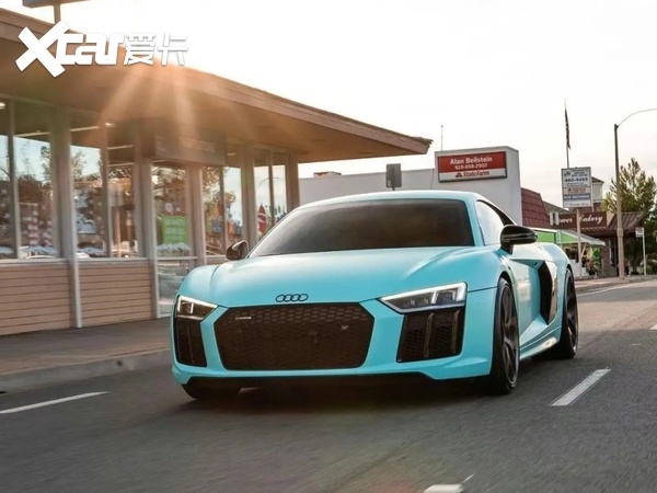 一代经典落幕!大众v10停产 r8带走一代人的梦