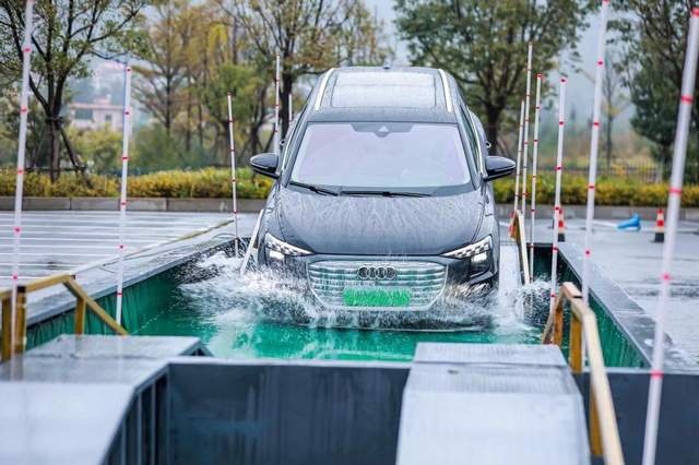奥迪，重新出发——试驾上汽奥迪全新A7L、Q5 e-tron