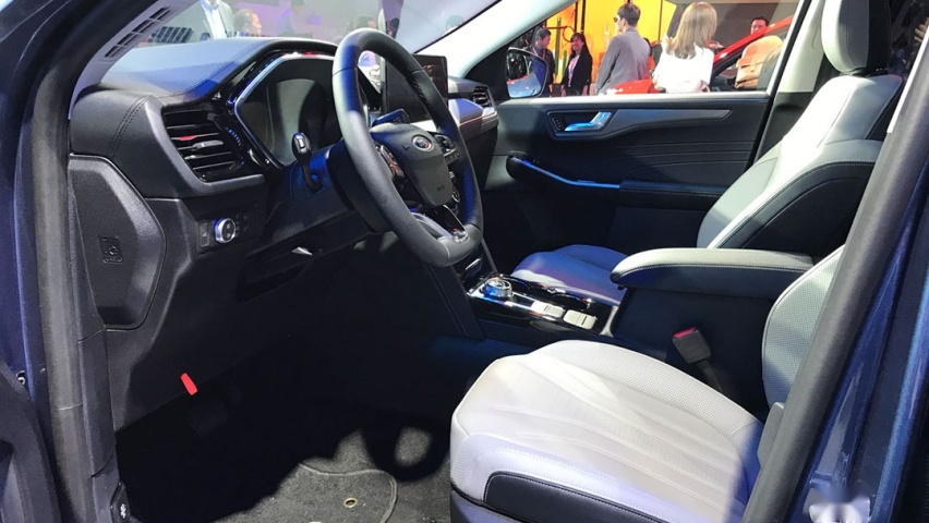 最便宜合资四驱SUV，6.7秒破百不到20万起，它火了吗