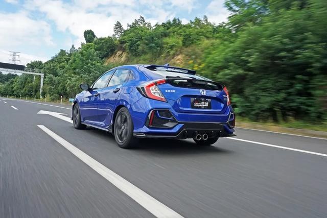 植入TYPE-R基因 东风本田思域Hatchback试驾