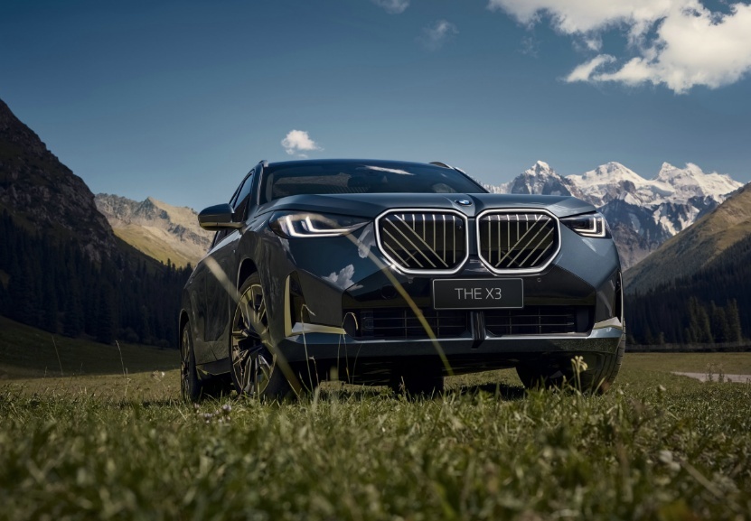 首款国产M轿跑全新BMW M235L首发，宝马集团三大品牌亮相羊城