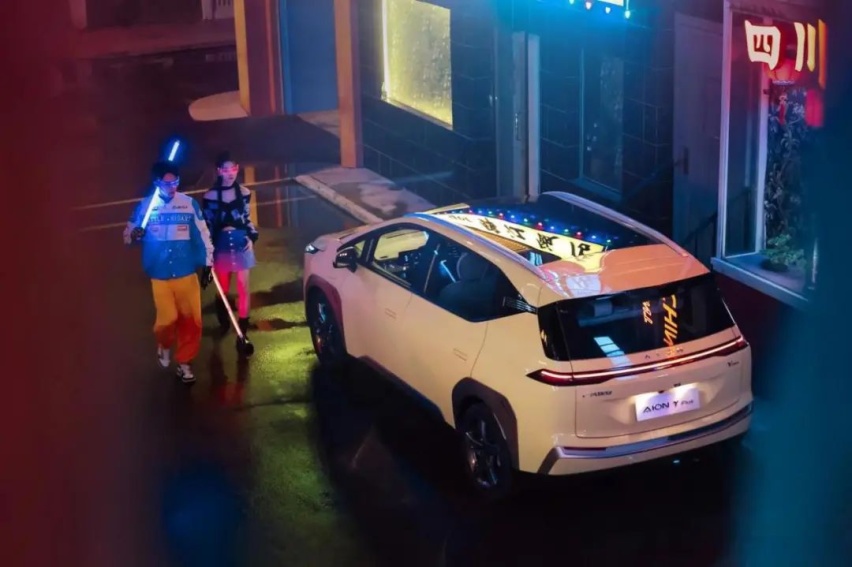 埃安闷骚发大财？新能源品牌销量第三，仅次于特斯拉！