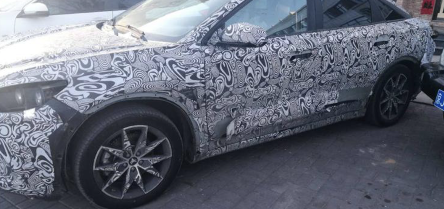 ARCFOX�׿��I܇ՙ�� ��������Ƴ�/�m��600km