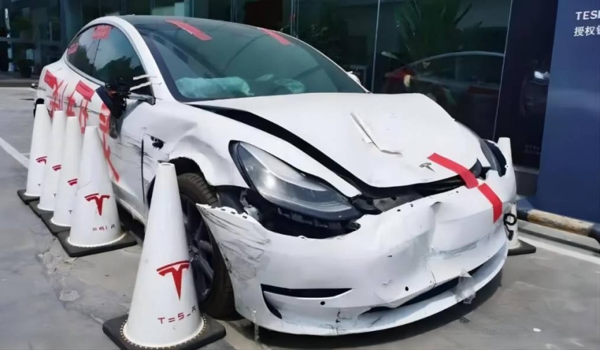 将选择权交给用户，特斯拉将召回110万辆车