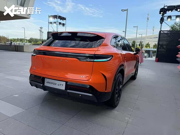 极狐阿尔法T7正式开启预售13.78万元起