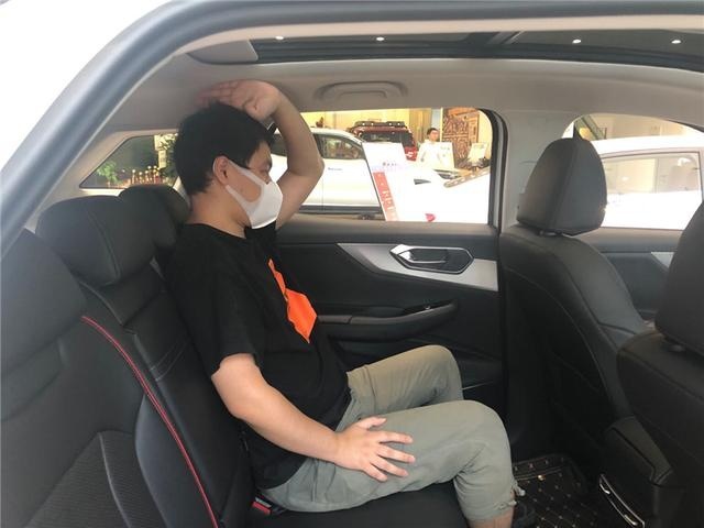 到店实拍BEIJING-X7：10万+的高性价比大五座SUV