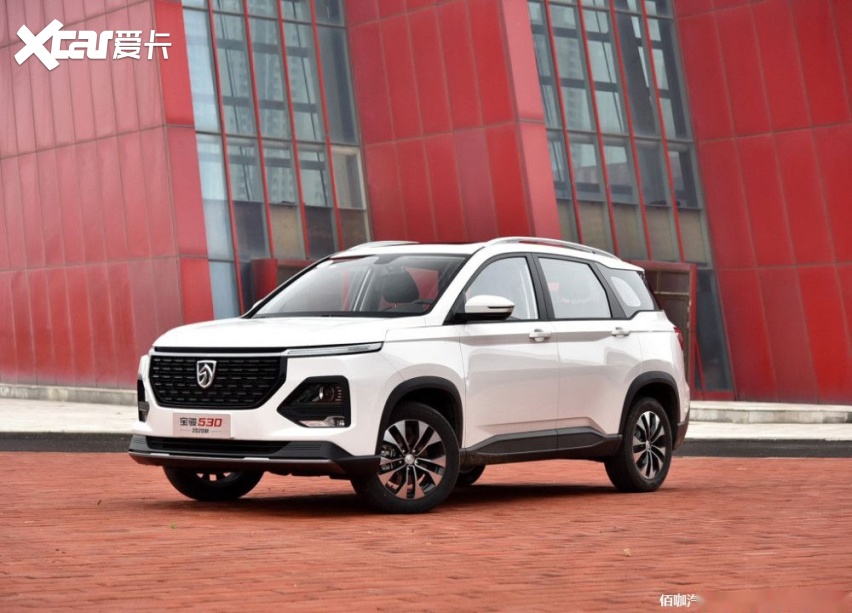 新增6座版车型2020款宝骏530升级上市售778万起