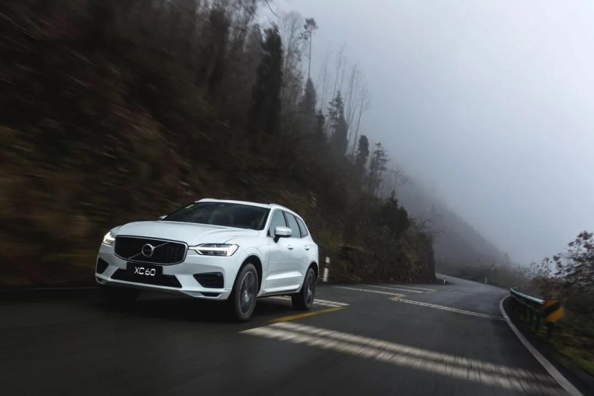 30万买豪华SUV，不要BBA，还有什么可以看的？