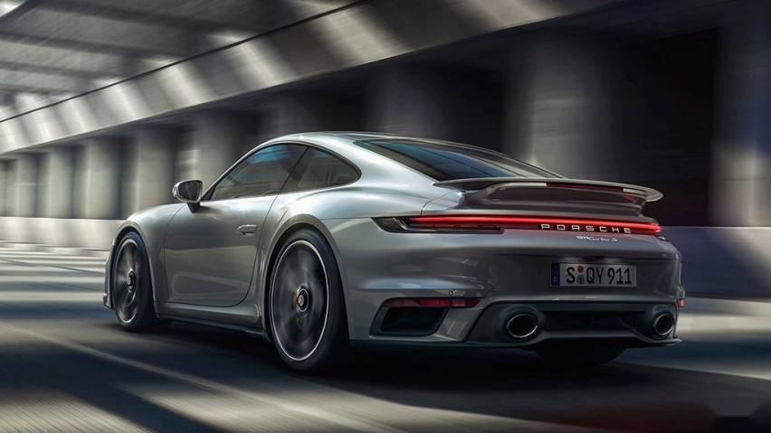 3秒内破百，动力大幅升级，聊保时捷全新911 Turbo S