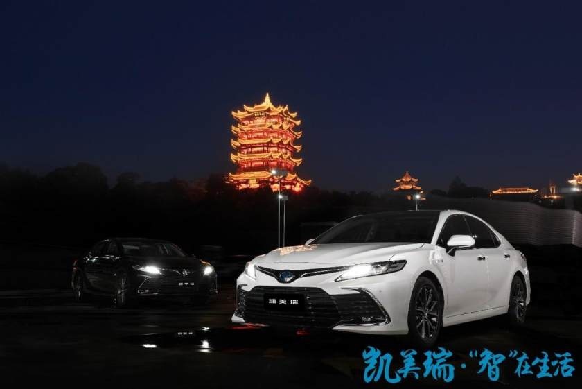 凯美瑞车友沙龙武汉站：智能加码+无忧电混，再掀热销潮
