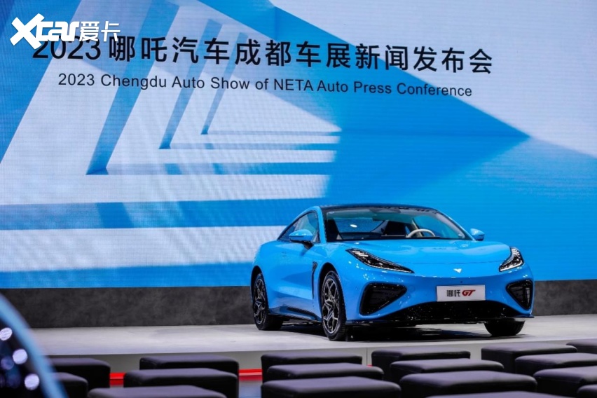 黑科技赋能哪吒GT,全球首个F1赛道纯电量产跑车圈速出炉
