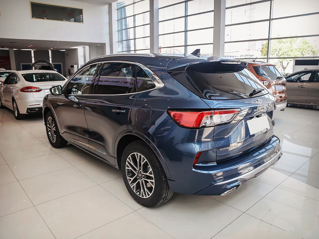 ���Ą����������ĵĺ��YSUV��6.71���ư���ȫϵ���(q��)��