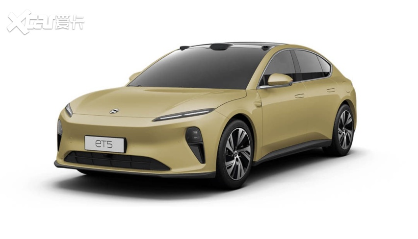 新款Model 3曝光？家族跑车同款前脸 还等啥Model Q！