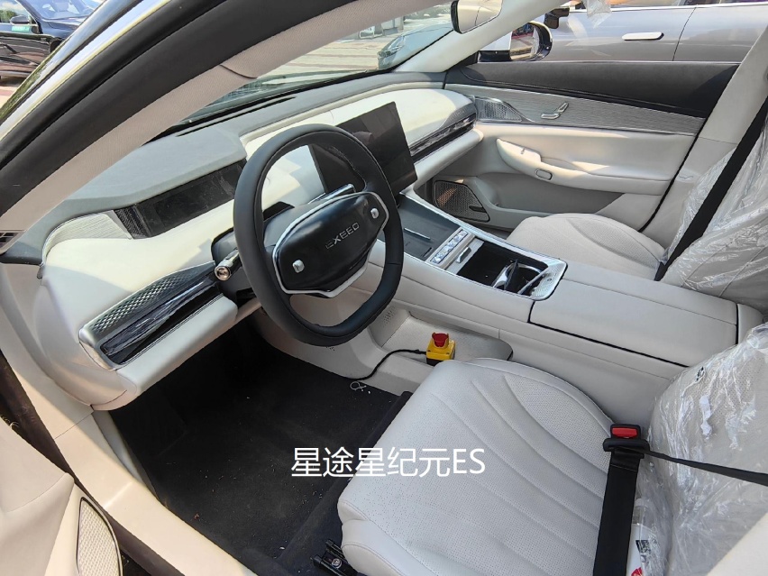 华为+奇瑞=智界？首款车型“撞脸”海豹，配鸿蒙OS 4+ADS 2.0