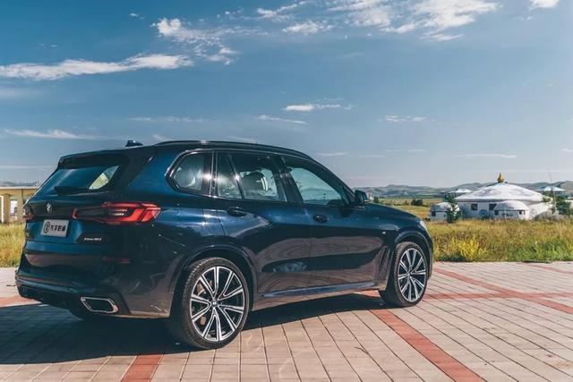 秉持运动、兼具豪华，全新一代BMW X5不再低调