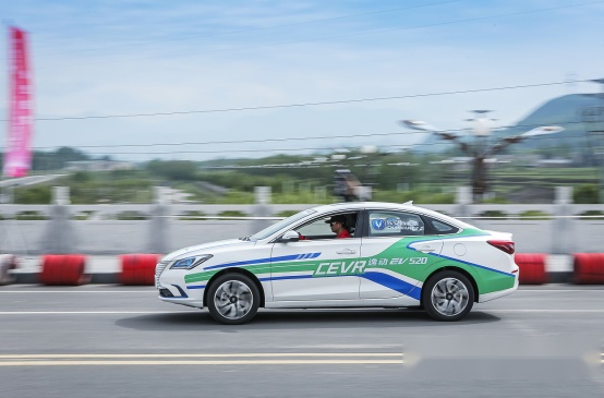 新车首秀 长安新能源逸动EV520亮剑CEVR