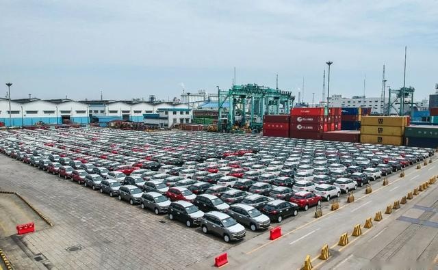 2020年的4月 红旗暴涨168% 特斯拉又出致命事故