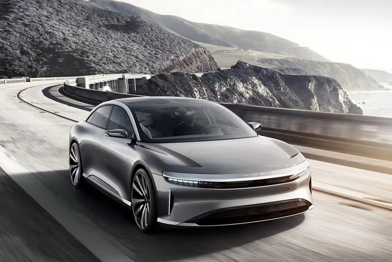 Lucid Air交付，马斯克发《七步诗》，它们有什么恩怨？