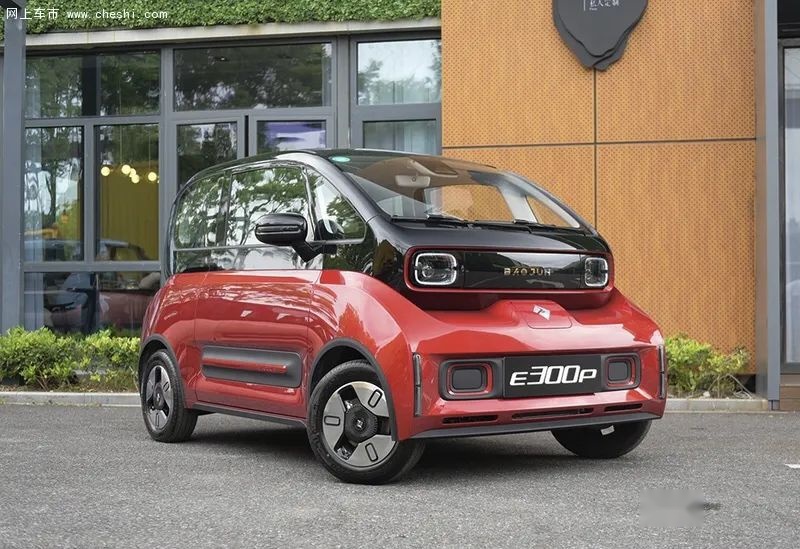 比亚迪「汉」公布预售价；国产 Model 3 后驱长续航交付