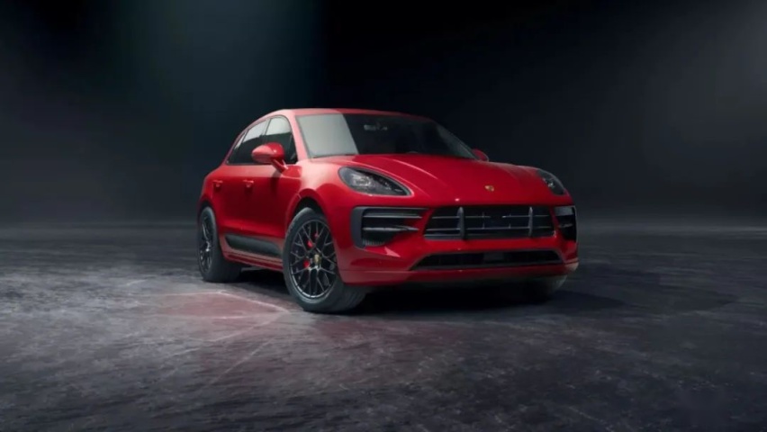 「触电」的保时捷 Macan，还能吃到燃油版的「老本」吗？