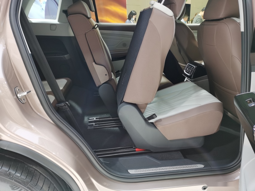 探馆上汽大众新车：奥迪A7L、明锐PRO、大众ID.6 X