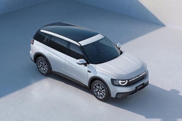 GEMINI双子动力中大型SUV 自游家NV上市 售27.88万元起