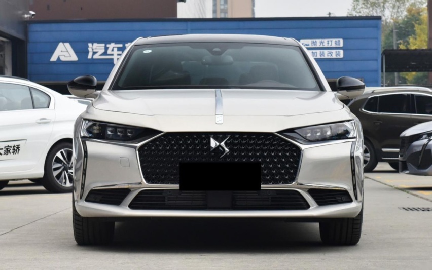 2款被国人遗忘的合资中型车，动力强用料足，性价比高，但没人懂