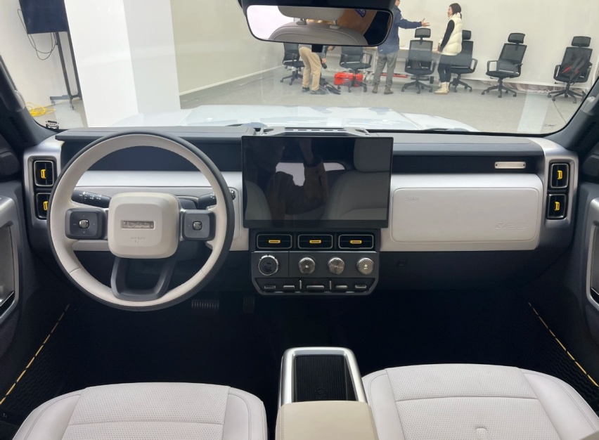 iCAR V23正式发布，致敬经典的造型设计