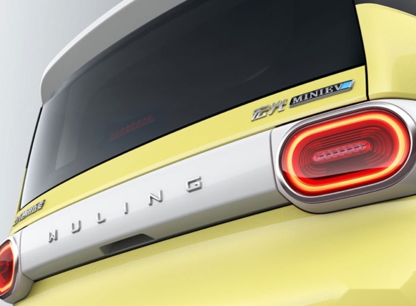 第三代宏光MINI！空间更大续航更长 “公主请上车！”